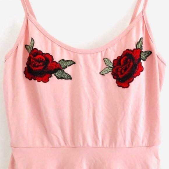 white fawn Dress M NWT Blush Embroidered Rose Skater - Picture 6 of 12